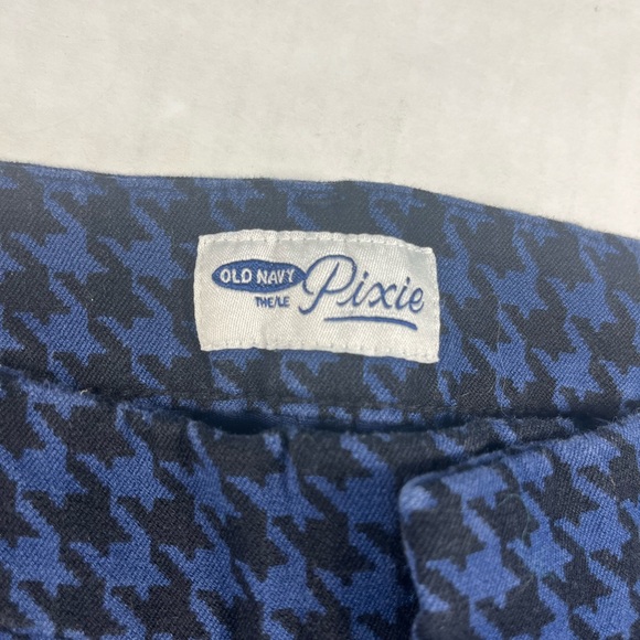 Lot of 3 Old Navy Pixie Pants Size 2 and 4 - Picture 10 of 13